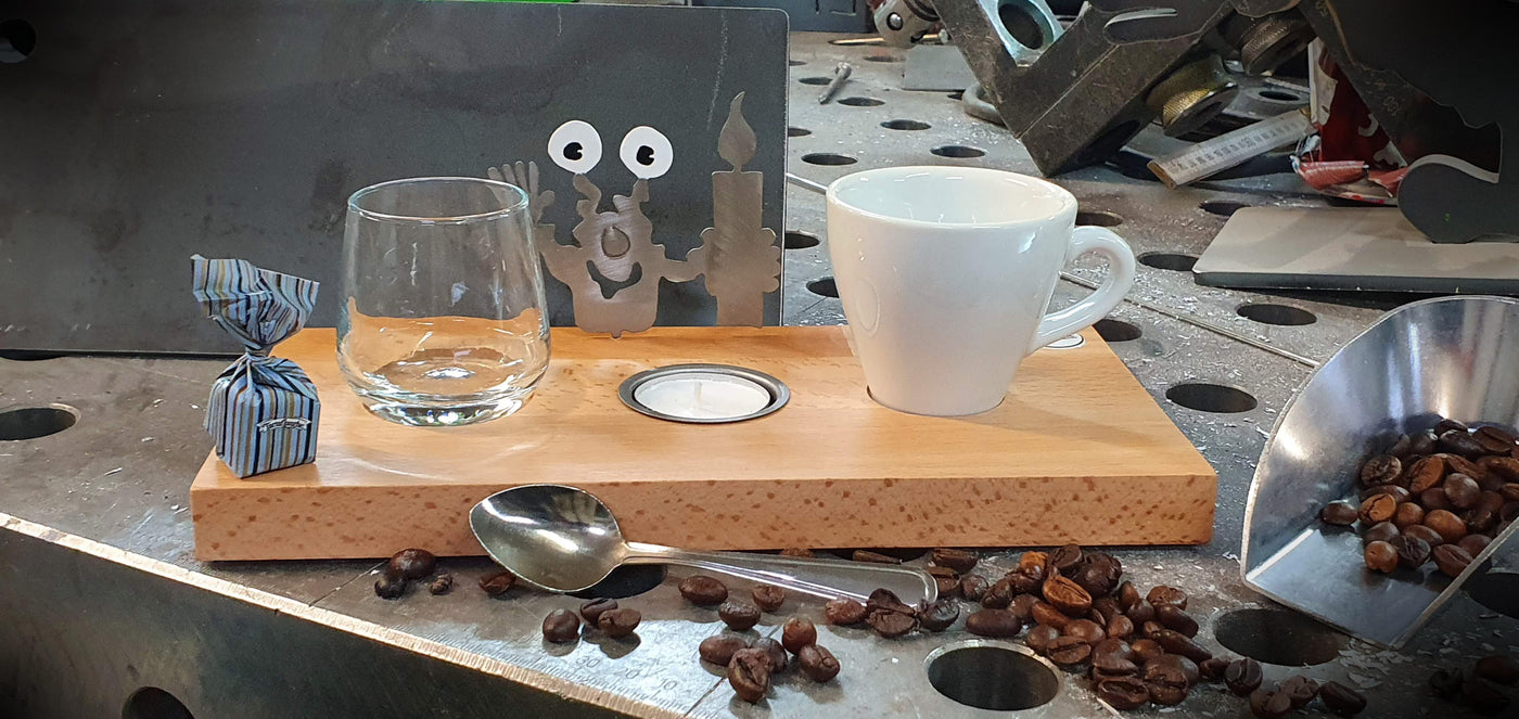 Espresso-MoNsTeR | "Elton mit Kerze" | Espressobrett - Lumini