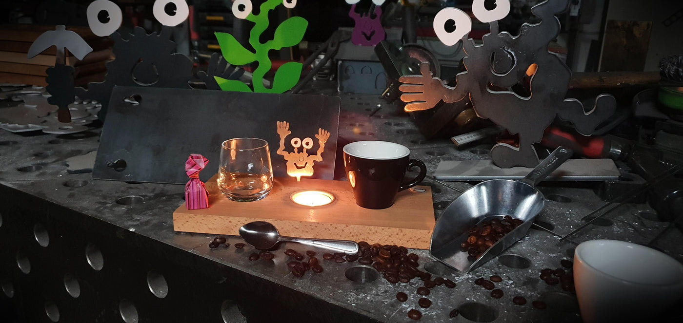 Espresso-MoNsTeR | "Happy Renate" | Espressobrett - Lumini