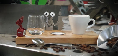 Espresso-MoNsTeR | "Elton mit Kerze" | Espressobrett - Lumini
