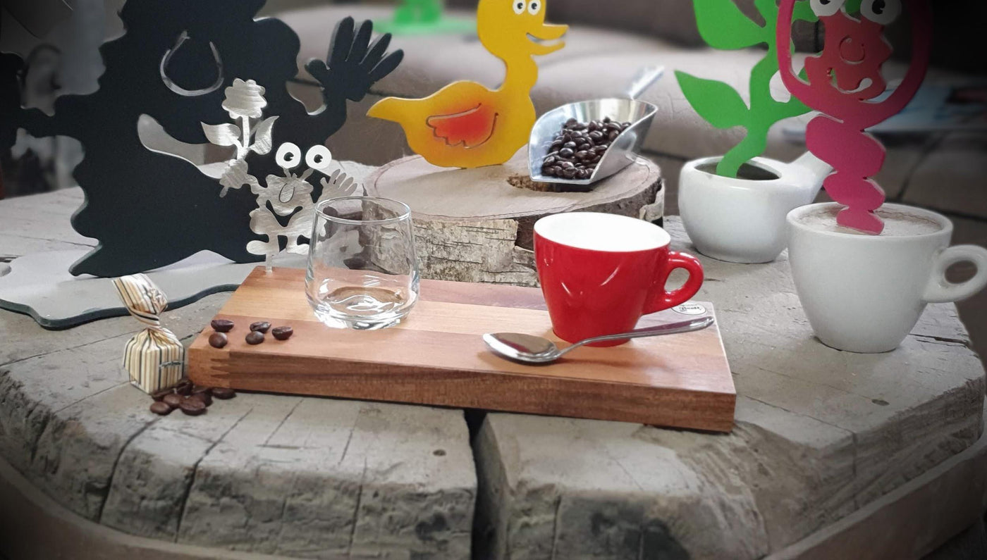 Espresso-MoNsTeR | "Helga mit Blume" | Espressobrett