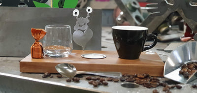 Espresso-MoNsTeR | "Chantal mit Herz" | Espressobrett - Lumini