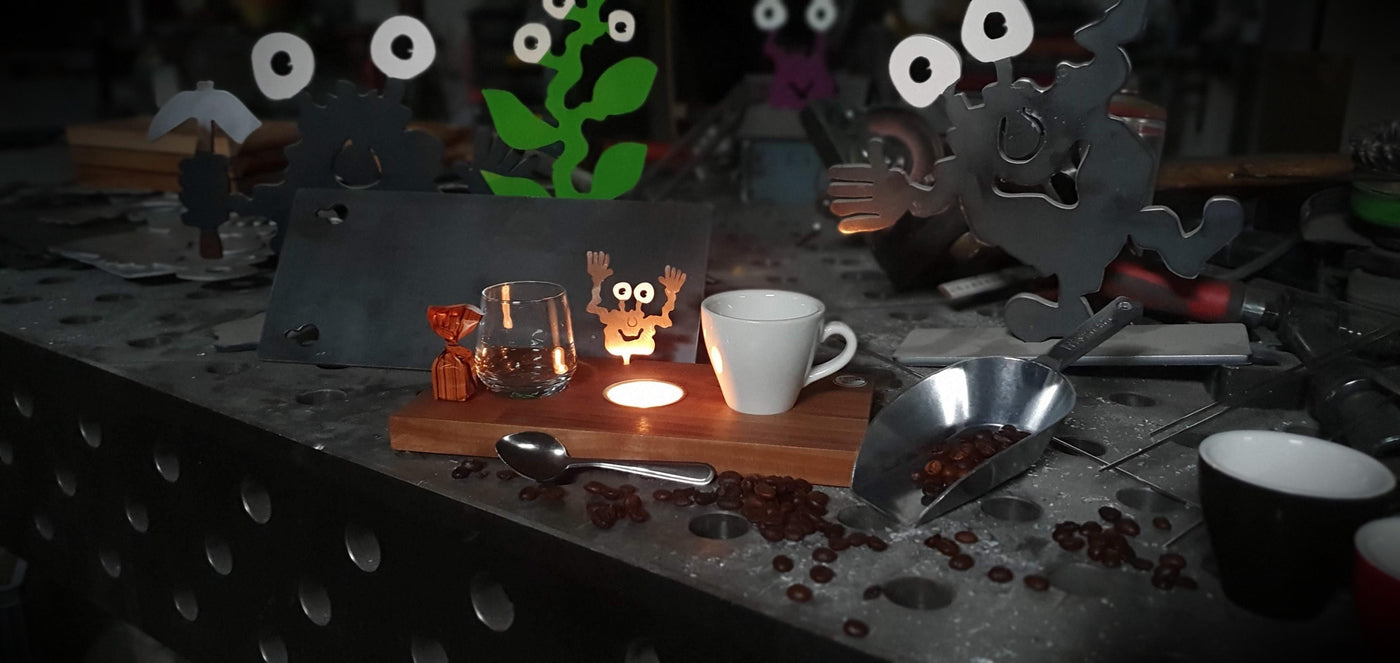 Espresso-MoNsTeR | "Happy Renate" | Espressobrett - Lumini