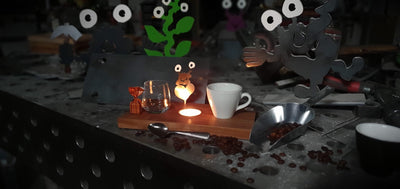 Espresso-MoNsTeR | "Chantal mit Herz" | Espressobrett - Lumini