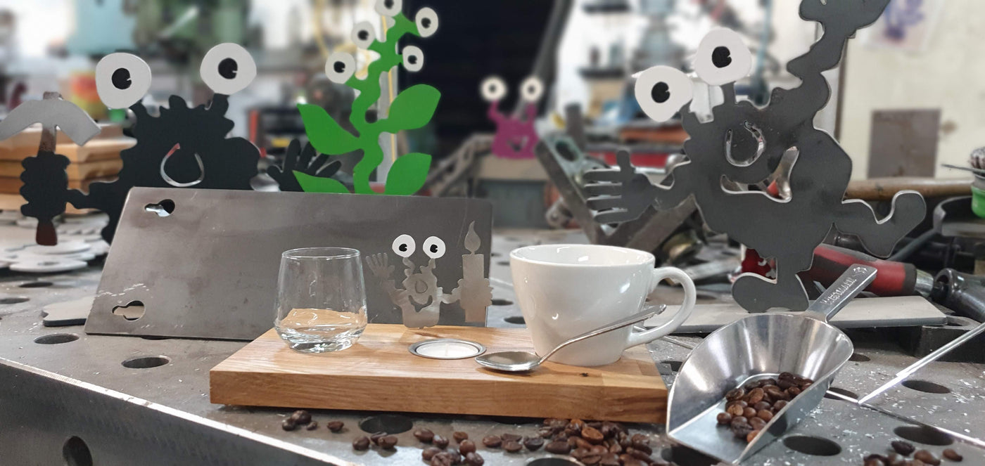 Espresso-MoNsTeR | "Elton mit Kerze" | Kaffeebrett - Lumini