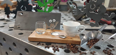 Espresso-MoNsTeR | "Elton mit Kerze" | Kaffeebrett - Lumini