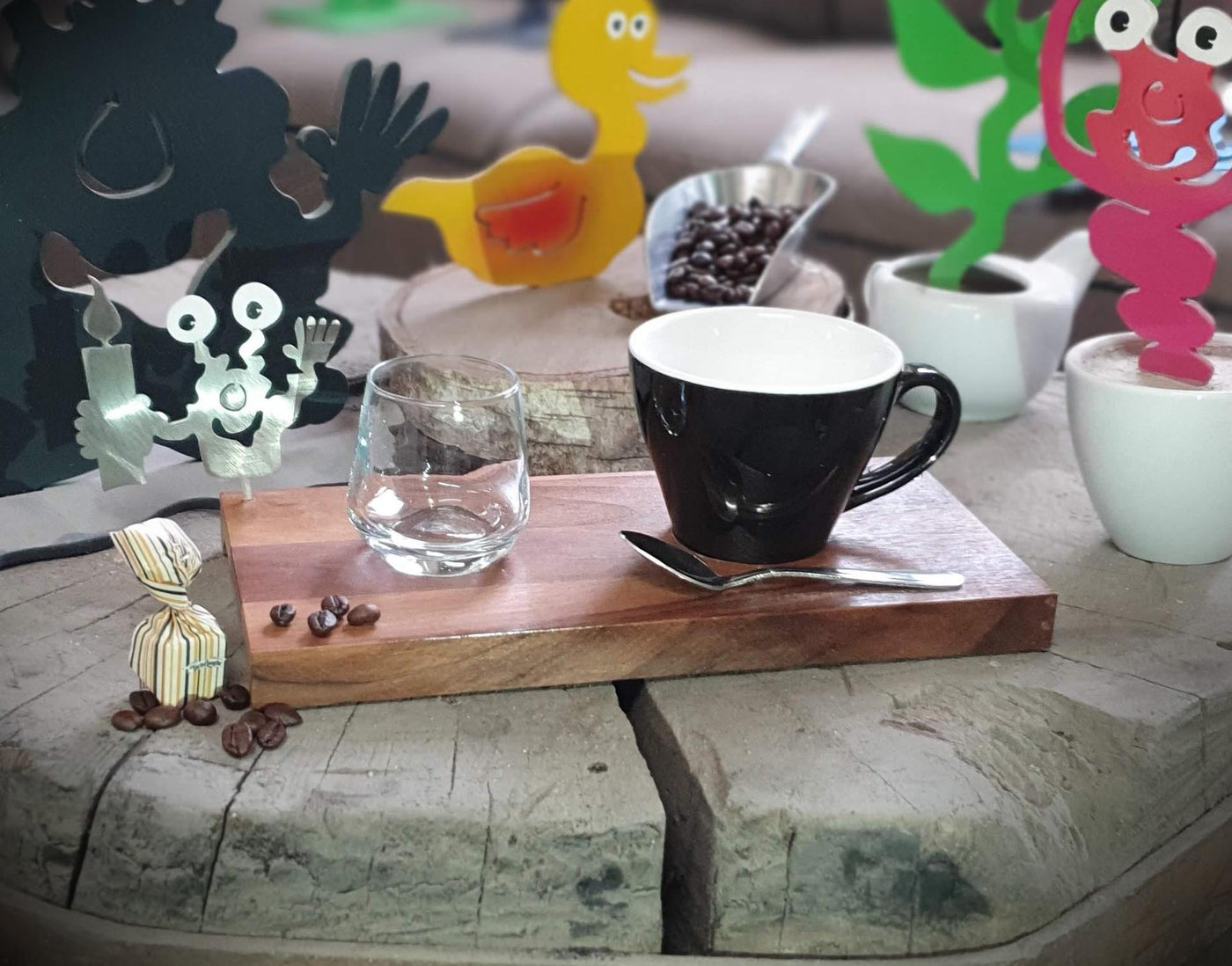 Espresso-MoNsTeR | "Elton mit Kerze" | Kaffeebrett